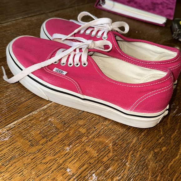 Vans pink skate shoes size M6.5 W8 - Picture 4 of 4
